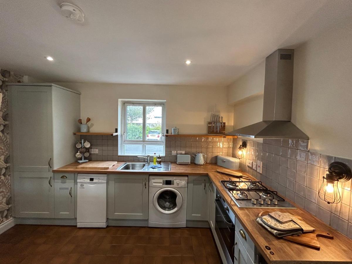 4 The Quay - Strangford Lough Waterfront *
