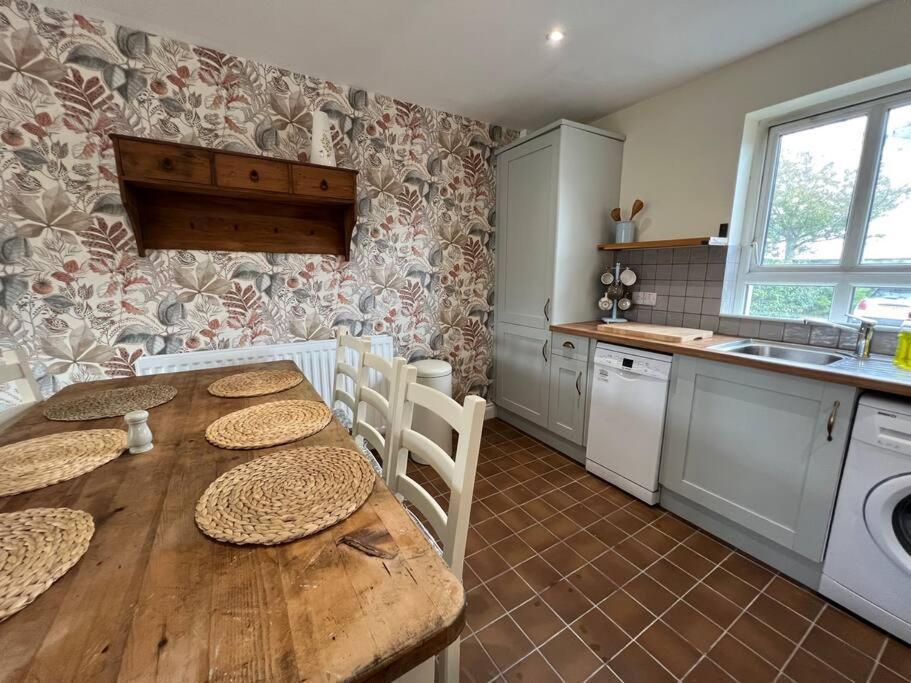 4 The Quay - Strangford Lough Waterfront *